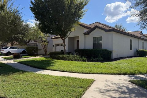 Villa ou maison à Davenport, Floride 4 chambres, 206.71 m2 № 2433489