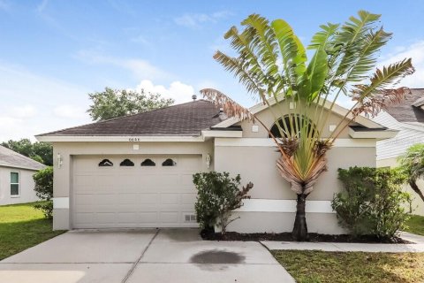 Villa ou maison à louer à Riverview, Floride: 3 chambres, 125.98 m2 № 1884696 - photo 1