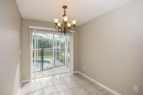 Villa ou maison à louer à Riverview, Floride: 3 chambres, 125.98 m2 № 1884696 - photo 5