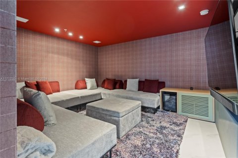 Купить кондоминиум в Майами, Флорида 6 спален, 620.22м2, № 1465602 - фото 28