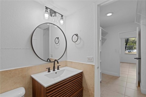 Снять в аренду кондоминиум в Норт-Майами, Флорида 1 спальня, 66.33м2, № 1956614 - фото 23