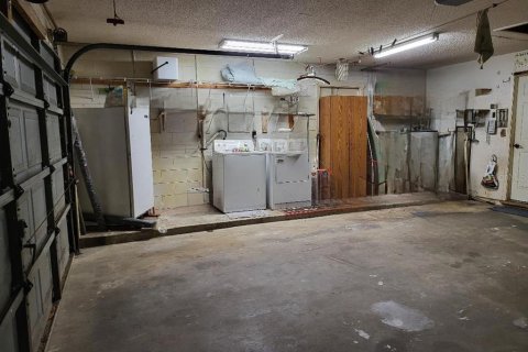 House in Auburndale, Florida 2 bedrooms, 106.28 sq.m. № 1008203 - photo 17