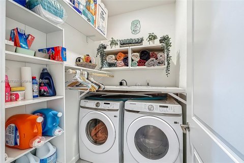 Купить таунхаус в Хомстед, Флорида 3 спальни, 159.98м2, № 2080410 - фото 19