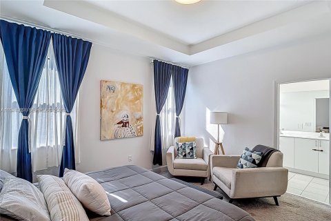Купить таунхаус в Хомстед, Флорида 3 спальни, 159.98м2, № 2080410 - фото 12
