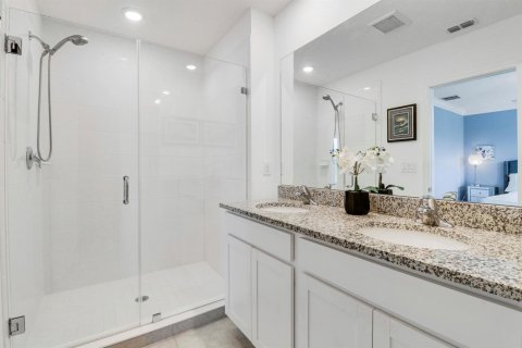 Townhouse in Stuart, Florida 3 bedrooms, 137.03 sq.m. № 2245517 - photo 17