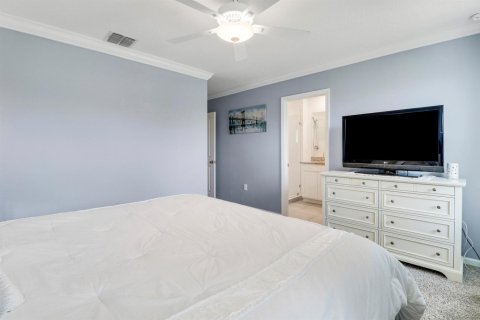 Townhouse in Stuart, Florida 3 bedrooms, 137.03 sq.m. № 2245517 - photo 15