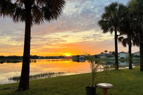 Villa ou maison à vendre à Port St. Lucie, Floride: 3 chambres, 219.81 m2 № 2342998 - photo 30