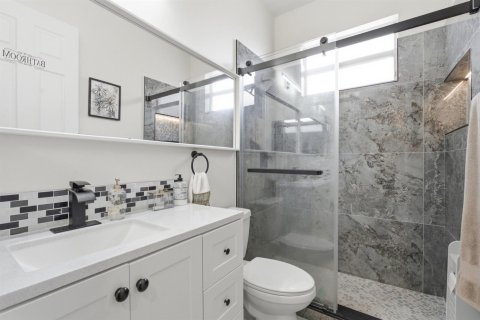 Villa ou maison à vendre à Port St. Lucie, Floride: 3 chambres, 219.81 m2 № 2342998 - photo 24
