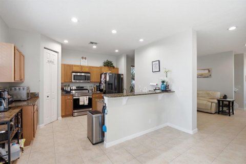 Villa ou maison à vendre à Port St. Lucie, Floride: 3 chambres, 219.81 m2 № 2342998 - photo 8