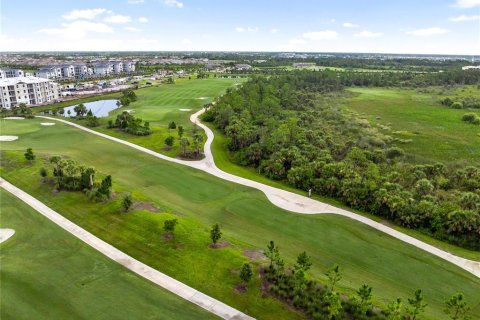 Condo in Venice, Florida, 2 bedrooms  № 1819262 - photo 9