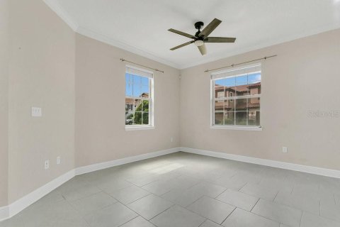 Townhouse in Orlando, Florida 2 bedrooms, 158.77 sq.m. № 1815244 - photo 20