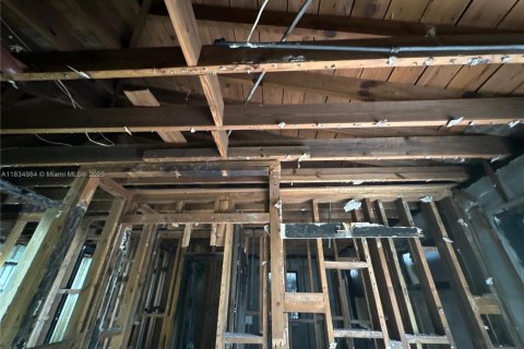 Casa en venta en North Miami, Florida, 2 dormitorios, 72.19 m2 № 1817692 - foto 7