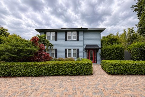 Villa ou maison à Saint Petersburg, Floride 3 chambres, 175.59 m2 № 2287030
