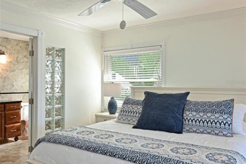 Townhouse in Bradenton, Florida 2 bedrooms, 160.54 sq.m. № 2096429 - photo 13