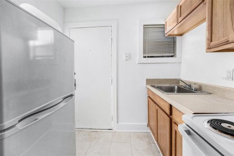 Propiedad comercial en venta en Saint Petersburg, Florida, 2 dormitorios, 102.84 m2 № 1913211 - foto 16