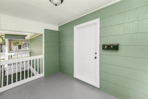 Propiedad comercial en venta en Saint Petersburg, Florida, 2 dormitorios, 102.84 m2 № 1913211 - foto 4
