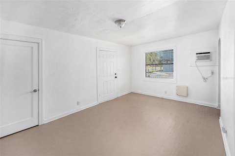 Propiedad comercial en venta en Saint Petersburg, Florida, 2 dormitorios, 102.84 m2 № 1913211 - foto 23