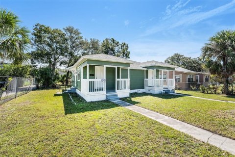 Propiedad comercial en venta en Saint Petersburg, Florida, 2 dormitorios, 102.84 m2 № 1913211 - foto 3