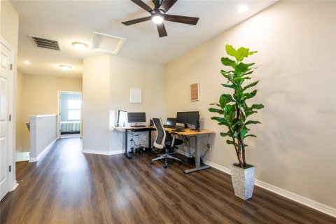 Touwnhouse à louer à Tampa, Floride: 2 chambres, 151.62 m2 № 2385691 - photo 25