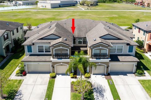 Touwnhouse à louer à Tampa, Floride: 2 chambres, 151.62 m2 № 2385691 - photo 2