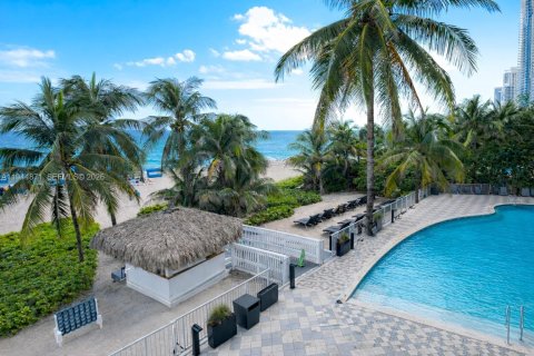 Кондоминиум с 1 спальней в Санни-Айлс-Бич, Флорида № 2003177