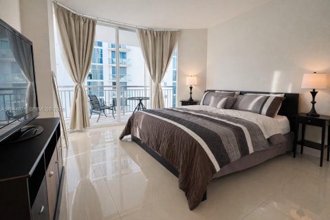 Купить кондоминиум в Санни-Айлс-Бич, Флорида 1 спальня, 91.97м2, № 2003177 - фото 14