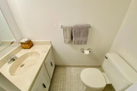Condominio en venta en Hallandale Beach, Florida, 1 dormitorio, 85.01 m2 № 1975379 - foto 22
