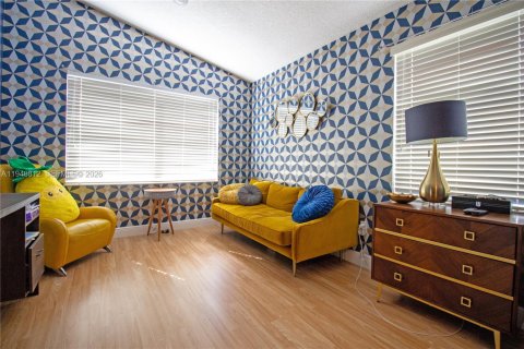 Villa ou maison à vendre à Pembroke Pines, Floride: 4 chambres, 267.56 m2 № 2005202 - photo 10