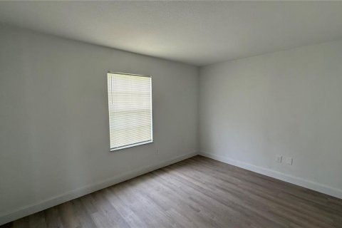 Villa ou maison à louer à Port Charlotte, Floride: 2 chambres, 84.73 m2 № 1901718 - photo 8