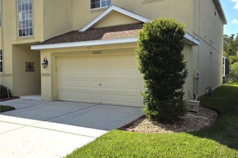 House in Tampa, Florida 4 bedrooms, 287.25 sq.m. № 1882890 - photo 3
