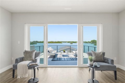 Villa ou maison à vendre à Tarpon Springs, Floride: 4 chambres, 507.25 m2 № 2126858 - photo 21
