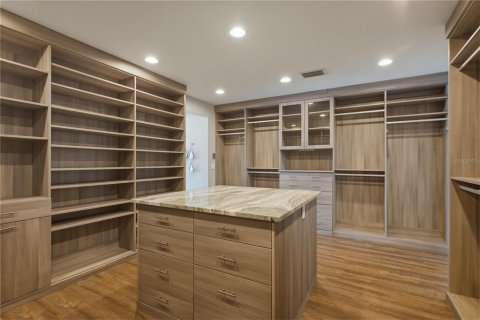 Villa ou maison à vendre à Tarpon Springs, Floride: 4 chambres, 507.25 m2 № 2126858 - photo 28