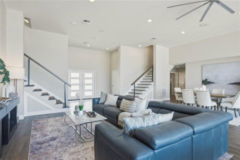 Villa ou maison à vendre à Tarpon Springs, Floride: 4 chambres, 507.25 m2 № 2126858 - photo 9