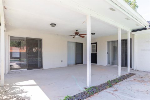 House in Longwood, Florida 3 bedrooms, 178.74 sq.m. № 1871137 - photo 22