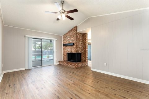 House in Longwood, Florida 3 bedrooms, 178.74 sq.m. № 1871137 - photo 10