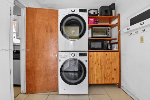 House in Delray Beach, Florida 3 bedrooms, 120.68 sq.m. № 2029913 - photo 22