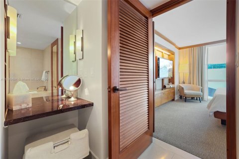 Copropriété à vendre à Miami Beach, Floride: 1 chambre, 71.72 m2 № 1862931 - photo 24