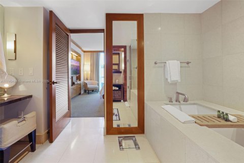 Copropriété à vendre à Miami Beach, Floride: 1 chambre, 71.72 m2 № 1862931 - photo 23