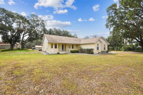 House in Plant City, Florida 3 bedrooms, 158.77 sq.m. № 1749637 - photo 5