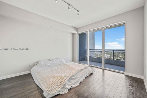 Купить кондоминиум в Майами, Флорида 2 спальни, 120.59м2, № 1812139 - фото 17
