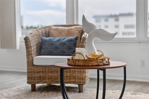 Copropriété à vendre à Gulfport, Floride: 1 chambre, 98.48 m2 № 2369096 - photo 19