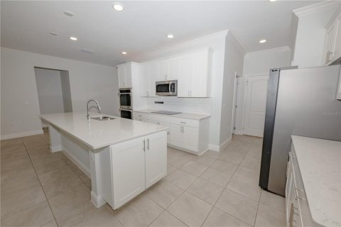 House in Haines City, Florida 3 bedrooms, 185.25 sq.m. № 2102252 - photo 20