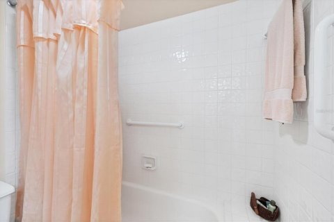 Copropriété à vendre à Venice, Floride: 2 chambres, 117.06 m2 № 1812709 - photo 23