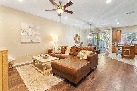 Townhouse in Oviedo, Florida 3 bedrooms, 143.07 sq.m. № 1816168 - photo 6