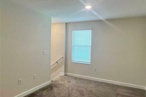 Villa ou maison à louer à Kissimmee, Floride: 4 chambres, 217.95 m2 № 2096070 - photo 9