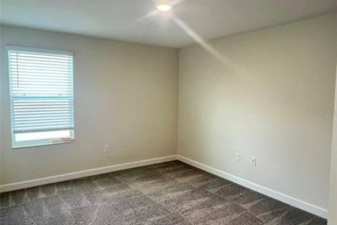 Villa ou maison à louer à Kissimmee, Floride: 4 chambres, 217.95 m2 № 2096070 - photo 13
