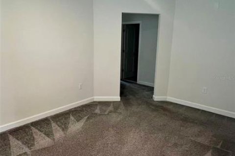 Villa ou maison à louer à Kissimmee, Floride: 4 chambres, 217.95 m2 № 2096070 - photo 8