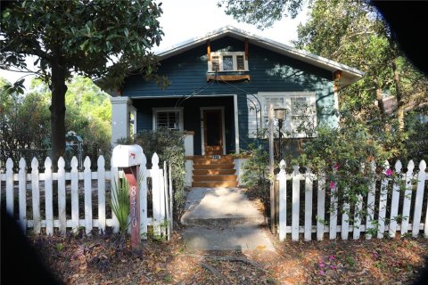 Casa en Tampa, Florida 4 dormitorios, 260.13 m2 № 2093789