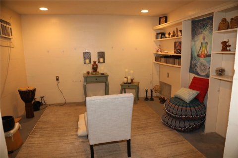 Villa ou maison à vendre à Tampa, Floride: 4 chambres, 260.13 m2 № 2093789 - photo 17