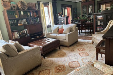 Villa ou maison à vendre à Tampa, Floride: 4 chambres, 260.13 m2 № 2093789 - photo 8